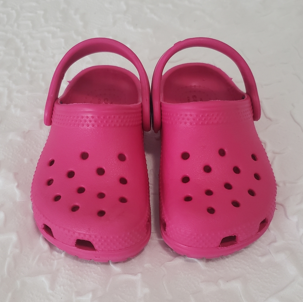 Hot Pink Crocs Toddler Size 6